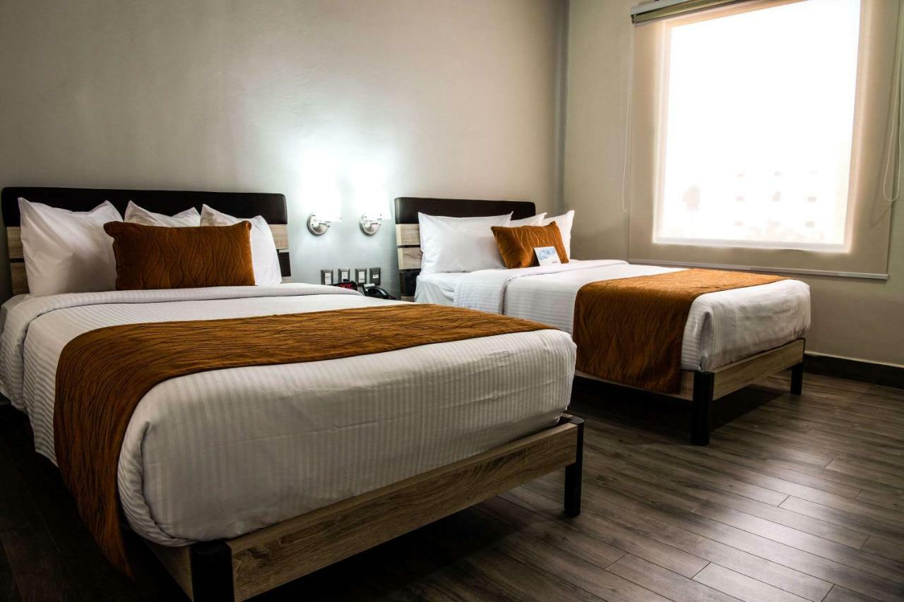 Comfort Inn Ирапуато Екстериор снимка
